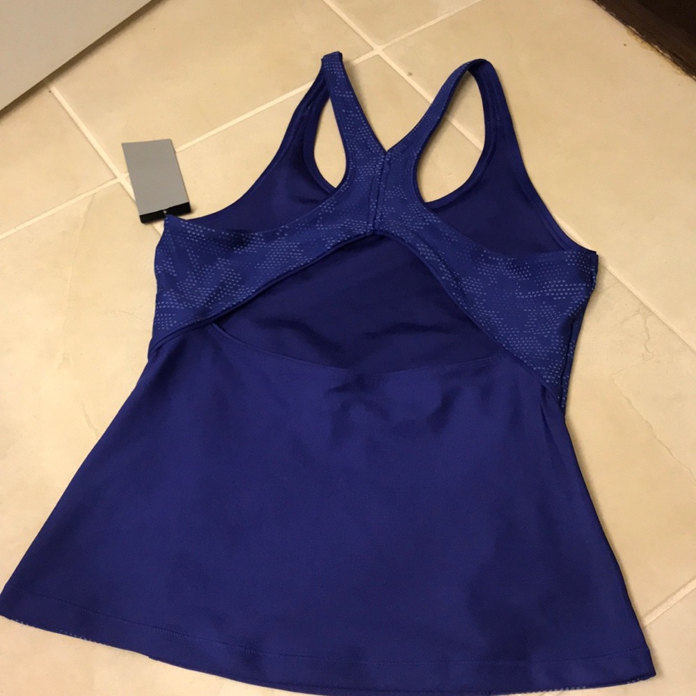 Under Armour Razor Back Tank - Picture 3 of 3